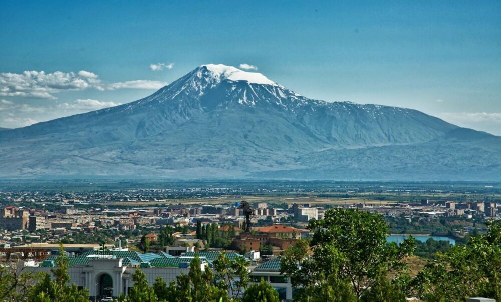1153 ararat