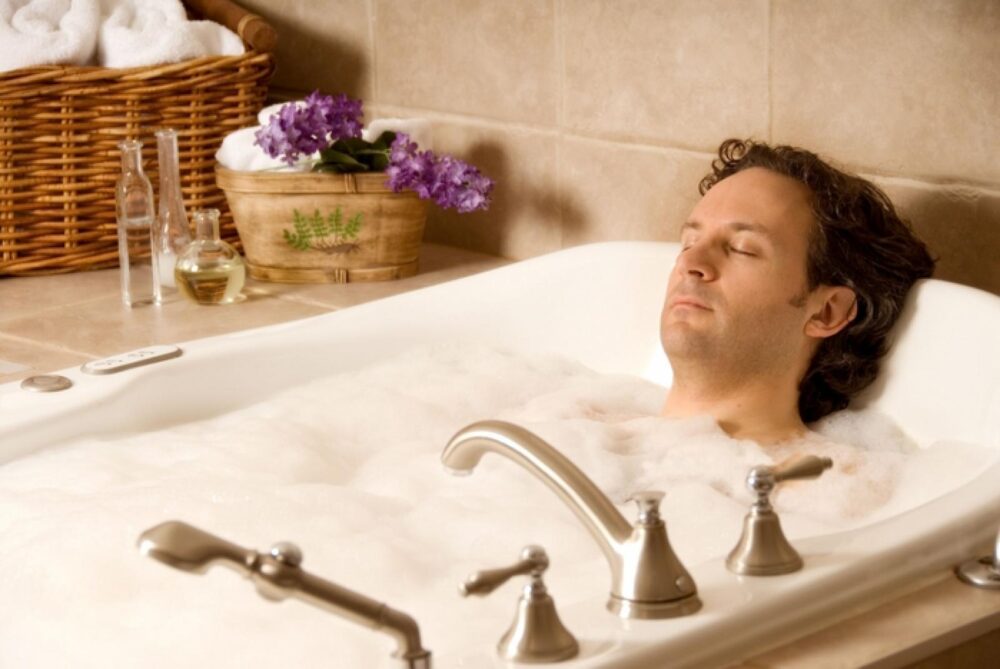 71 83755004 3649429 bath
