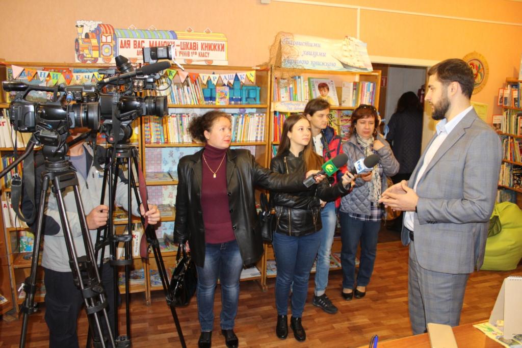 Запорожские <i>библиотеки</i> пополнятся тысячами <i>новых книг</i>