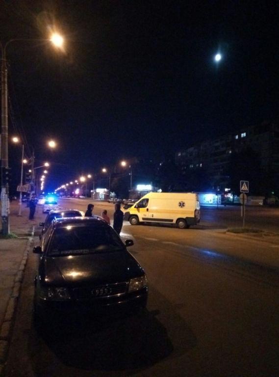 В Запорожье <i>сбили</i> пожилую <i>женщину</i>, - ФОТО