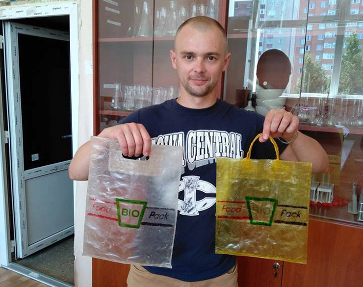 <i>Украинские</i> ученые изобрели <i>съедобные пакеты</i>