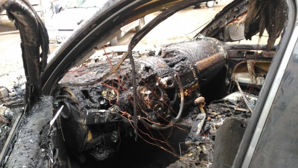 В Запорожье<i> сгорел</i> автомобиль