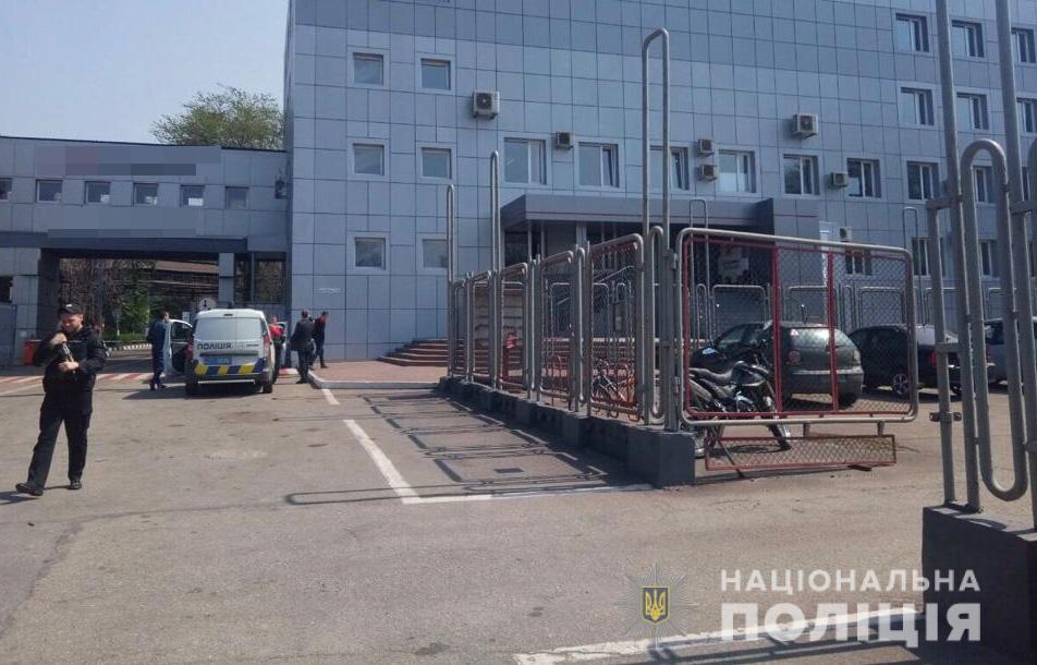 В Запорожье <i>заминировали</i> четыре предприятия