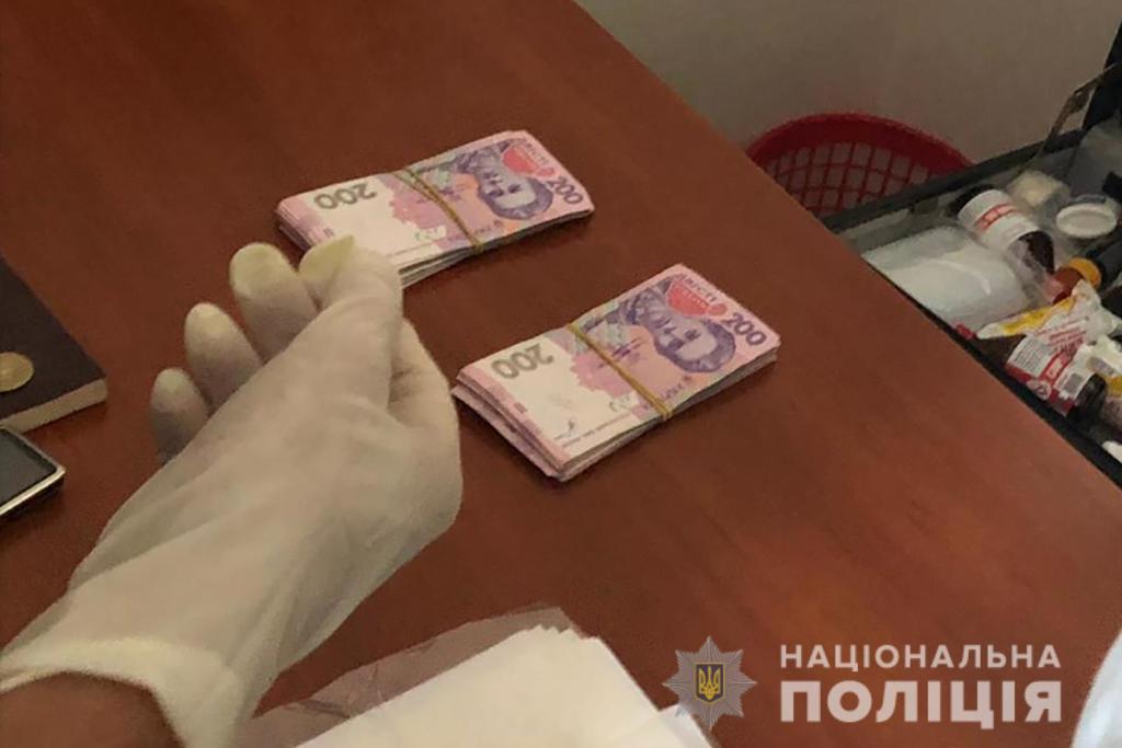 <i>Депутат</i> из Запорожья <i>погорел на взятке</i>, - ФОТО