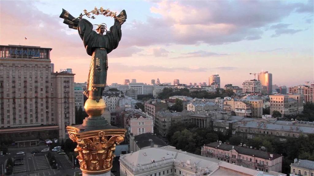 Тур выходного дня.<i> Променад по столичным меркам</i>