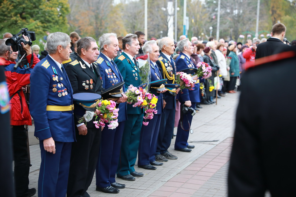 В Запорожье отмечают<i> освобождение Украины от фашистских захватчиков</i>, - ФОТО