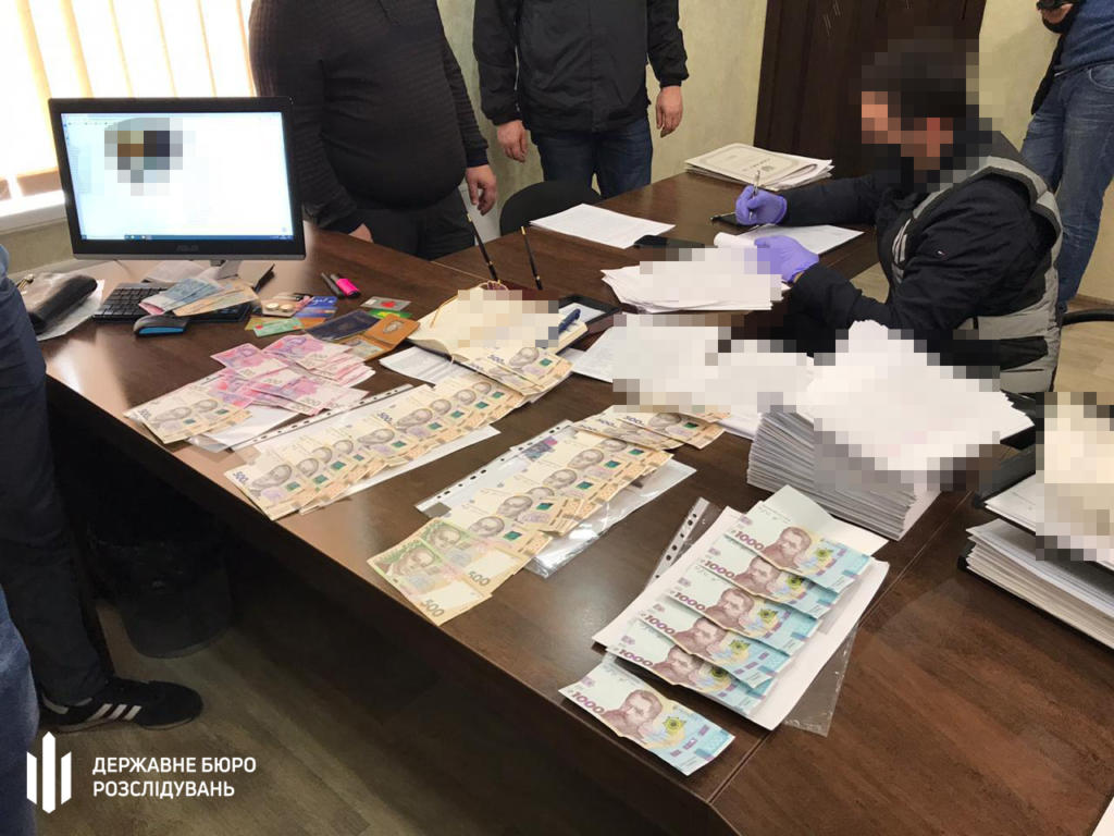 В Запорожье <i>погорел</i> на взятке<i> полковник </i>полиции