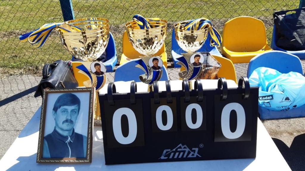<i>Команда из Полог</i> победила в областном<i> турнире по футболу</i>