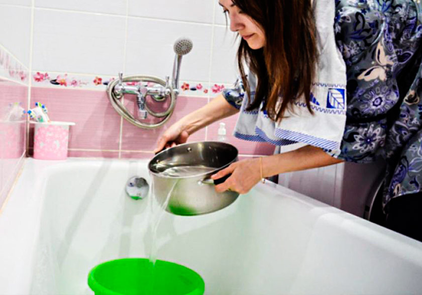 <i>Запасаемся водой:</i> центр Запорожья <i>отключат </i>холодное водоснабжение, – АДРЕСА