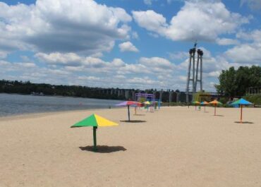 Ждановский пляж