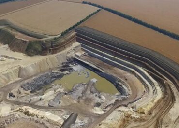 коалиновый карьер