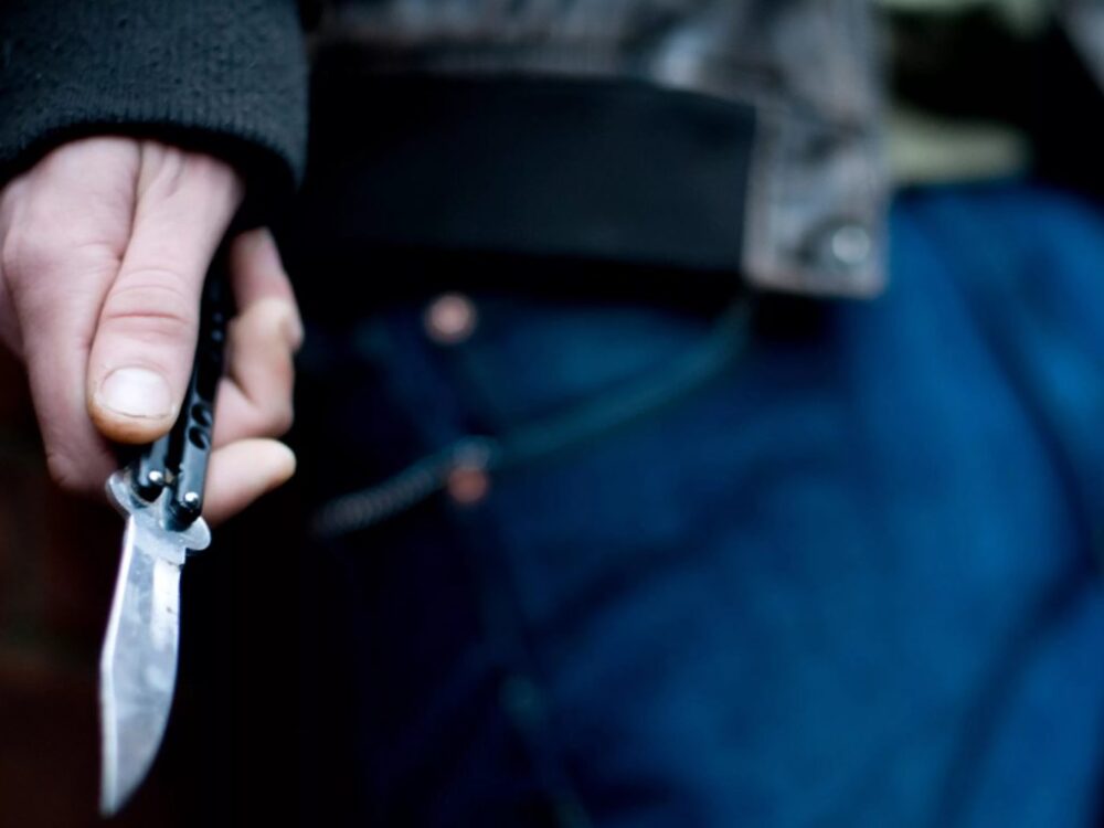knife 1024x768 1 scaled
