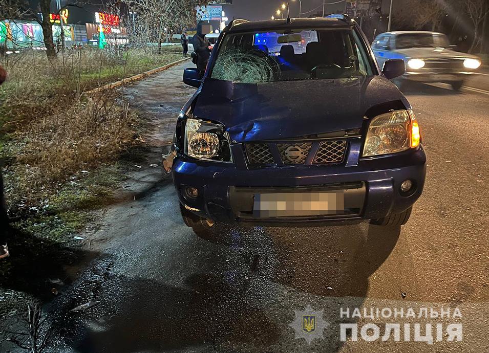 В Запорожской области вдитель на внедорожнике сбил пешехода: женщина умерла в "скорой", - ФОТО