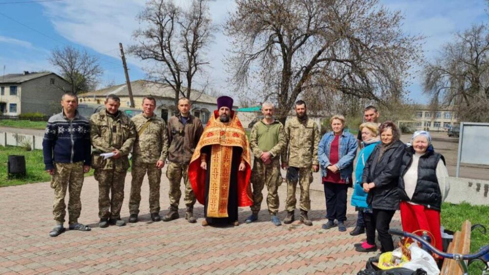 Великдень під Волновахою: «6-й окремий стрілецький батальон» - під Божою опікою, - ФОТО