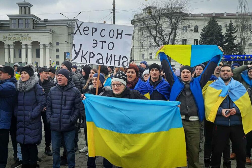 Москва віддала наказ готувати Запоріжжя та Херсонщину до "референдуму"