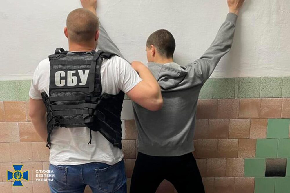 Від 5 до 10 тисяч гривень – за таку ціну продають Україну зрадники