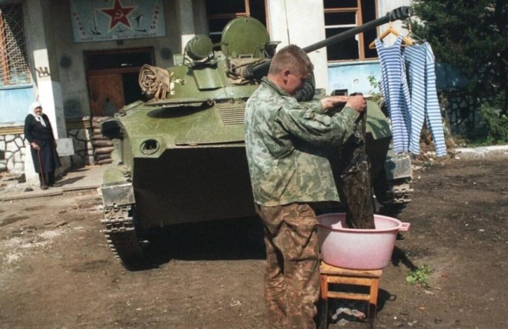 Росія намагається відправити на війну проти України своїх ув'язнених злочинців