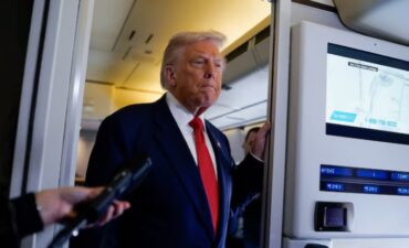 Дональд Трамп - президент США