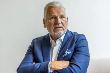Квасневський: у найближчі місяці з війною щось трапиться – і це буде не мир