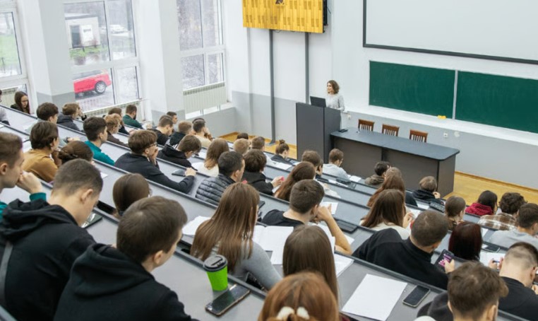 studenti