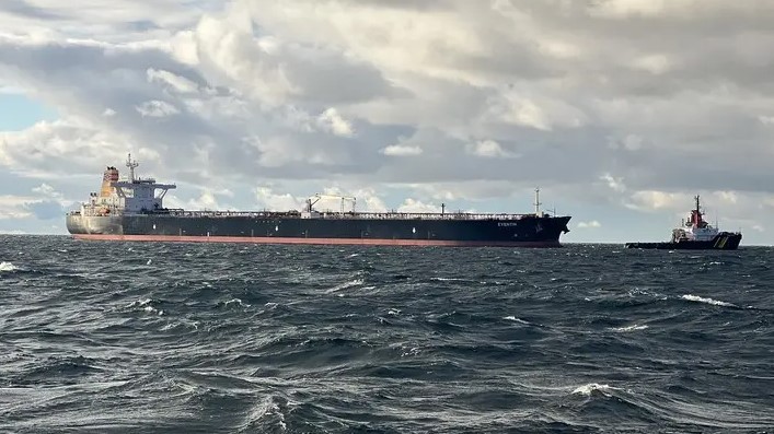 tanker neft