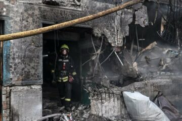 Масована атака на Запоріжжя: двоє загиблих, 17 поранених, серед них дитина