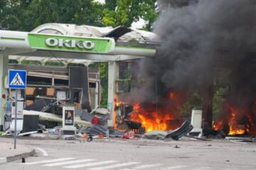 Росіяни атакували АЗС у Запоріжжі: одна людина загинула, троє поранені