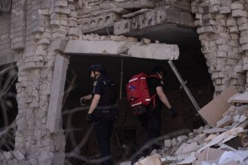 Удари КАБами по Запоріжжю: загинув поліцейський, майже три десятки поранених