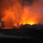 РФ атакувала Запоріжжя: у місті пожежа, пошкоджені будівлі