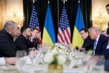 Мир будь-якою ціною: чому в Києві насторожено ставляться до переговорів США з Росією