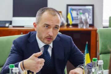 Скандал навколо Сенс Банку: Верховна Рада заслухає голову НБУ Андрія Пишного