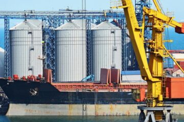 Атаки на порти України та Росії можуть спровокувати глобальну продовольчу кризу — FT